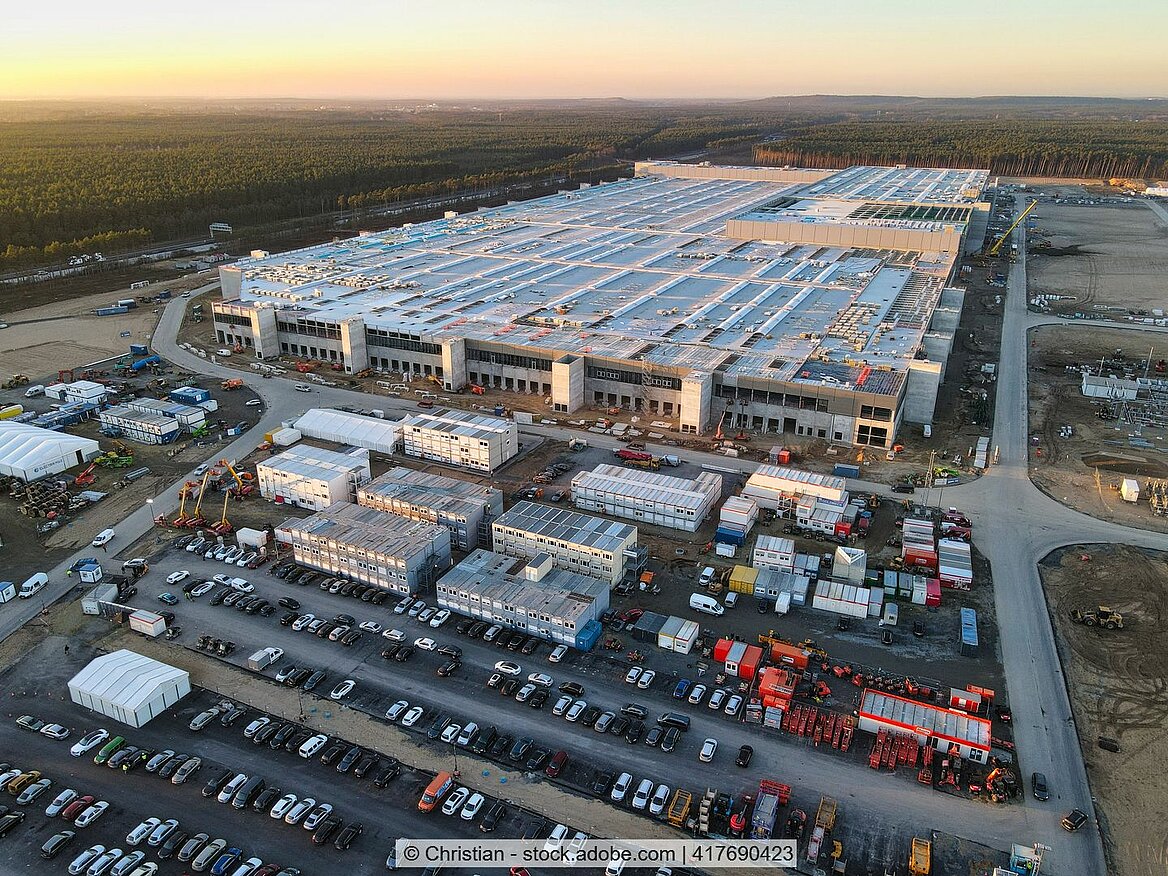 Luftbild der Tesla-Gigafactory in Grünheide.