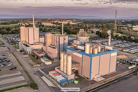 Die zwei Biomasse-Heizkraftwerke versorgen die Papierproduktion des Koehler Paper Standorts in Kehl mit Prozessdampf.