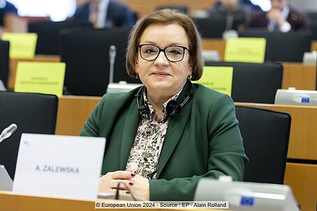 MdEP Anna Zalewska während der Sitzung des Umweltausschusses am 14.02.2024.