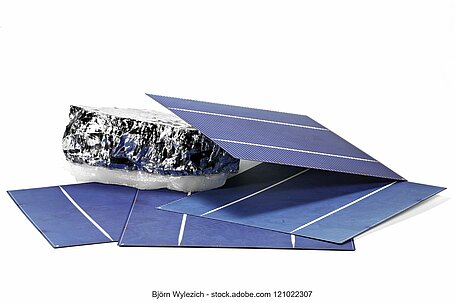 Symbolbild: Solarzellen aus Silizium