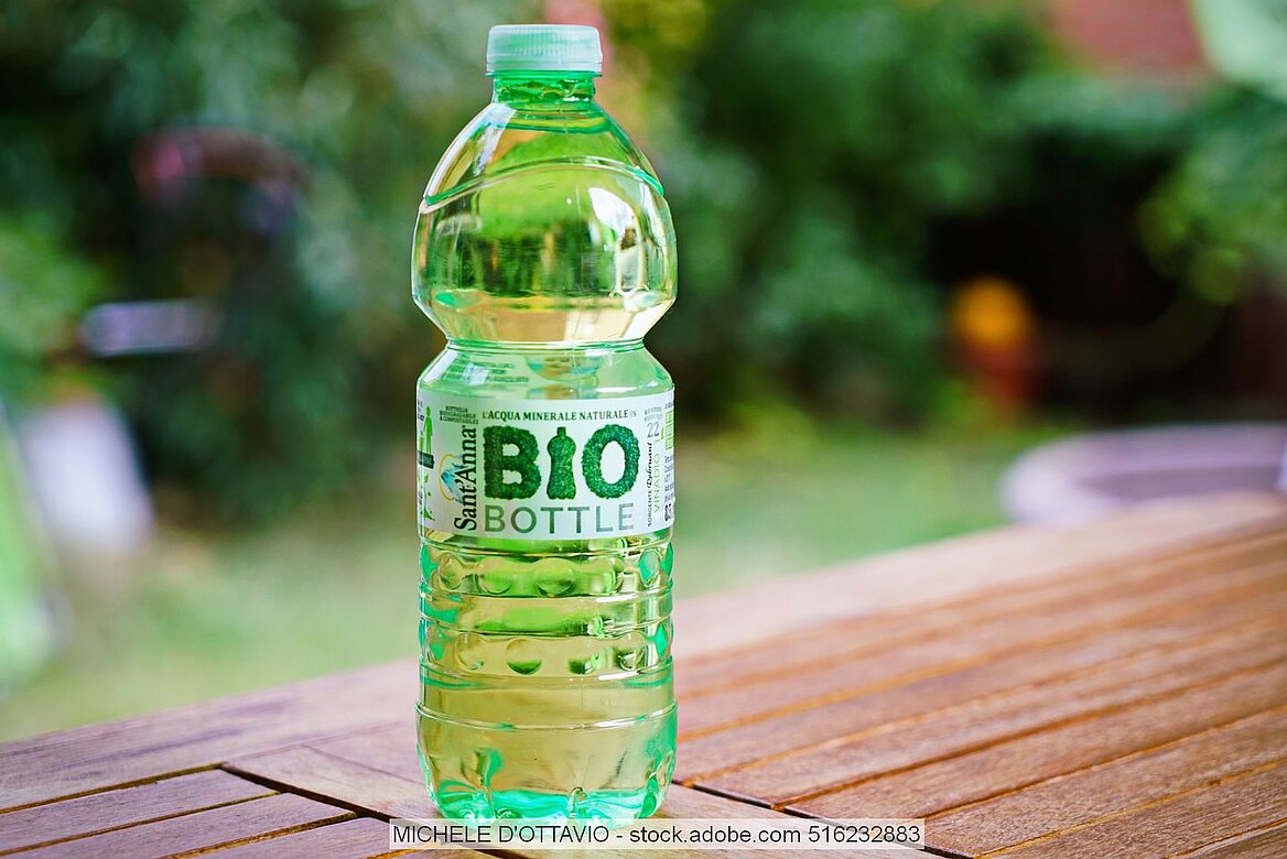 Wasserflasche aus Biokunststoff