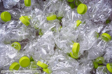 Steinbeis übernimmt PET-Recycler B+T Plastics