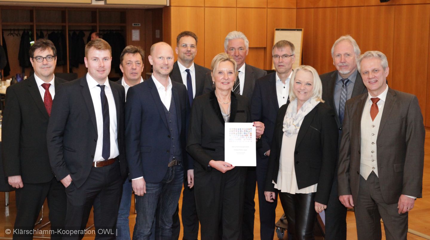 Klärschlamm in OWL: Kooperationsvertrag unterzeichnet 