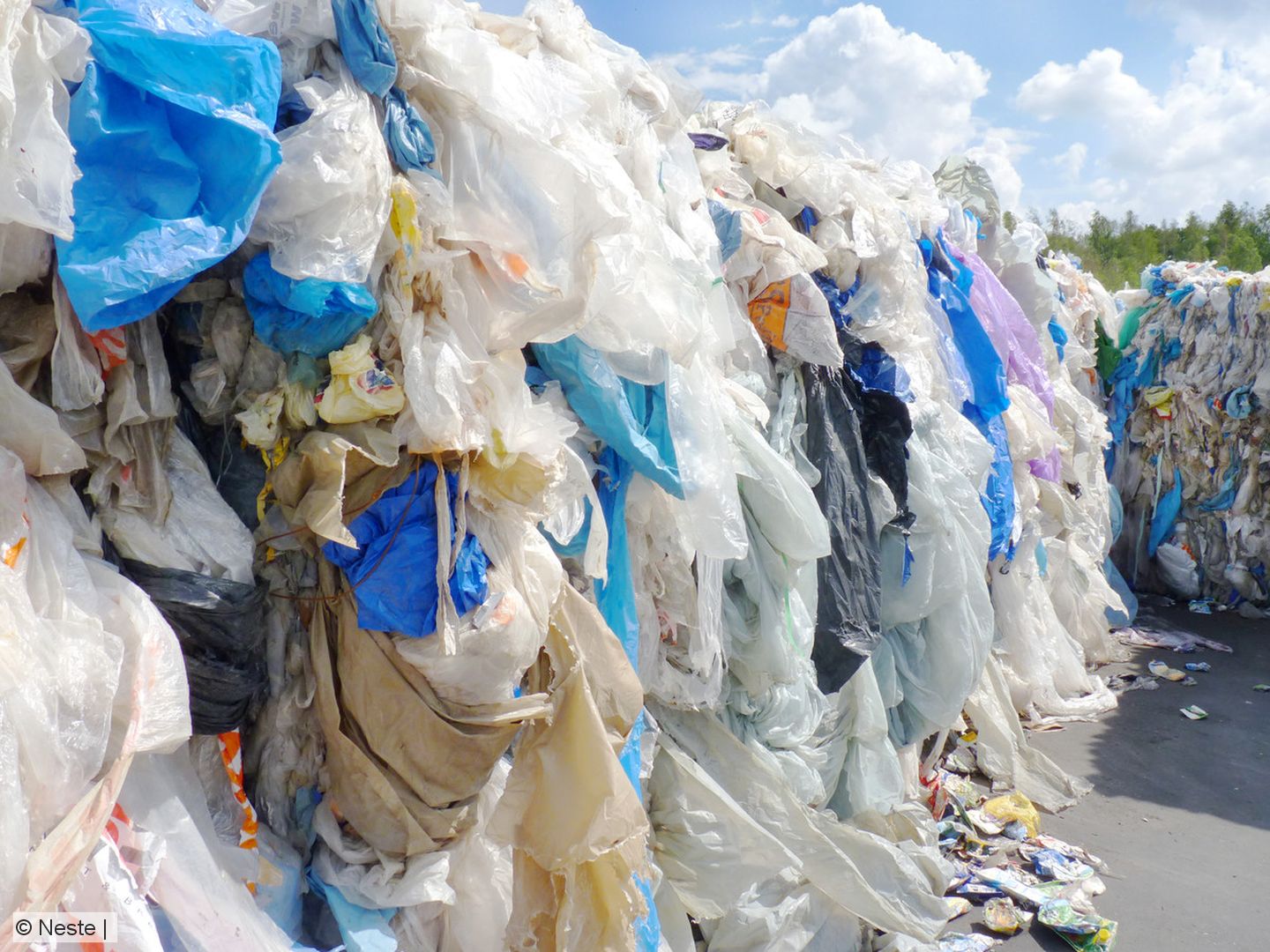 Remondis und Neste kooperieren beim chemischen Recycling von Kunststoffabfällen